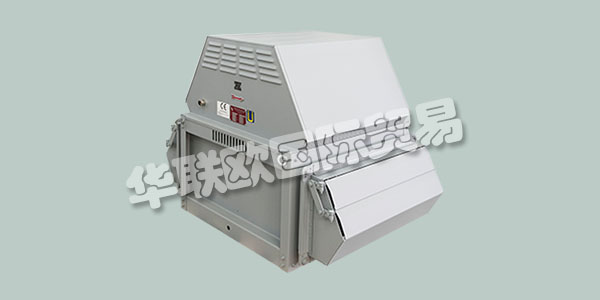 ALFRED EICHELBERGER GmbH&Co.KG是一家由業主管理，注重傳統的家族企業。自1931年Alfred Eichelberger成立以來，該公司在柏林Neuk?lln生產風扇和空氣技術產品