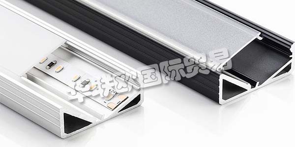 ELEKTRA創新的LED照明。靈活的照明方案。高品質的產品種類。現代功能。