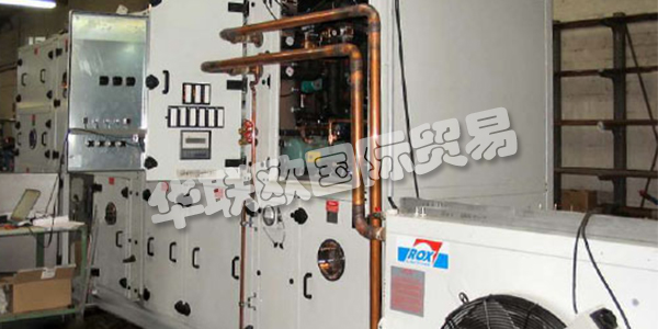 ROX-KLIMATECHNIK GmbH作為房間和工藝空氣技術設備和組件的制造商，是規劃者，工廠建設者和工廠操作員的合作伙伴。采用Rox-Klimatechnik GmbH中央空調的室內空氣和工藝空氣技術有助于保持舒適的室內氣候。清潔污染的廢氣是積極的環境保護。