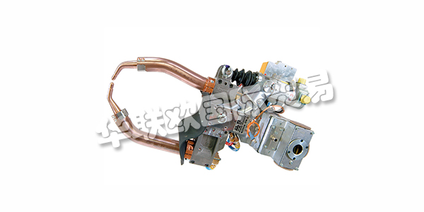 ARO總部位于法國勒芒附近的Chateau-du-Loir，在歐洲，美洲和遠(yuǎn)東設(shè)有地區(qū)辦事處，并擁有獨(dú)立的銷售和服務(wù)合作伙伴。ARO是多學(xué)科英國工程集團(tuán)Langley Holdings plc的一個部門。?