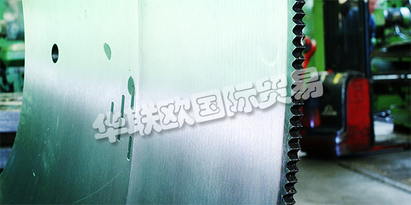 BLECHER在圓鋸片和刀具制造方面擁有150多年的經驗，可以持續不斷地提高效率和質量。