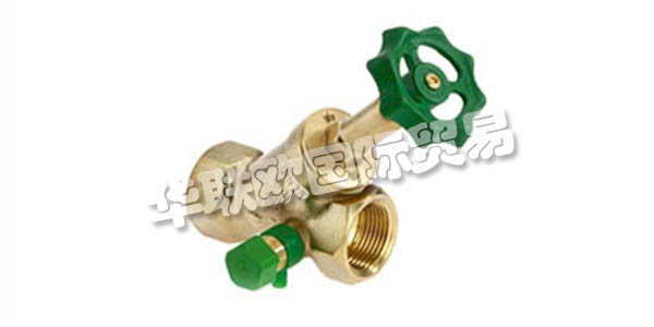 BENDER作為生產商(德國制造),自1934年以來一直生產關閉和分配器配件以及定制系列產品。裝配時間短,使用壽命長、高效率和靈活性是公司產品的特征。